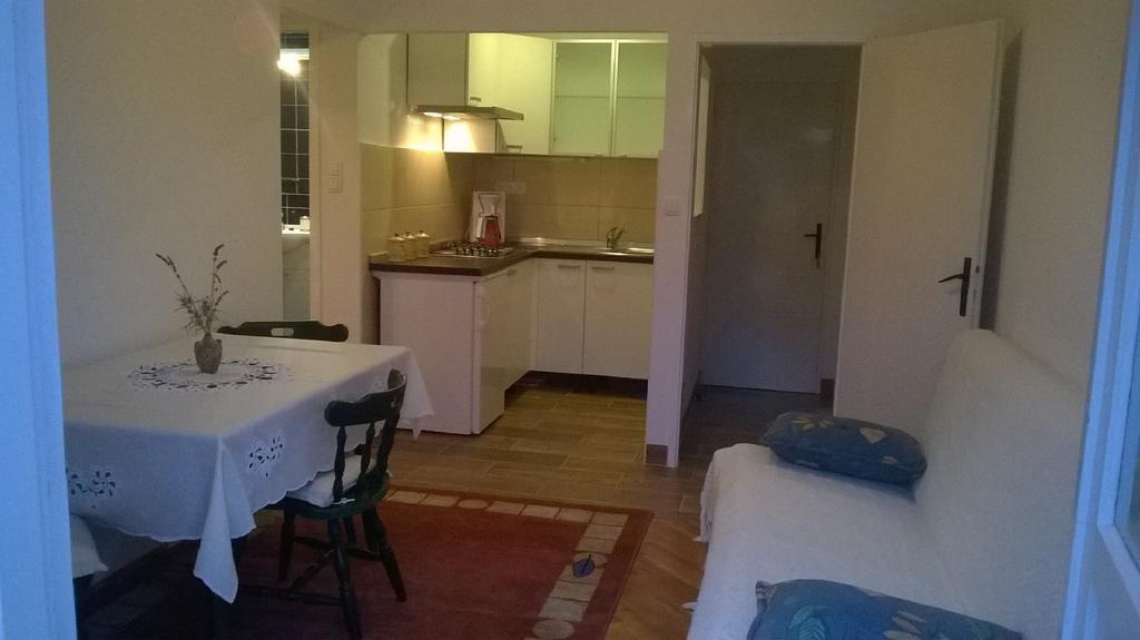 Apartments Indira Ловиште Номер фото